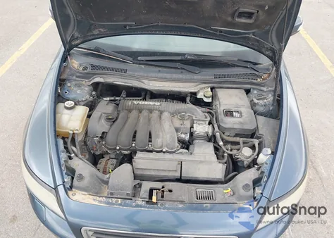 2008 Volvo S40 2.4I from USA, damaged, VIN YV1MS382582396567